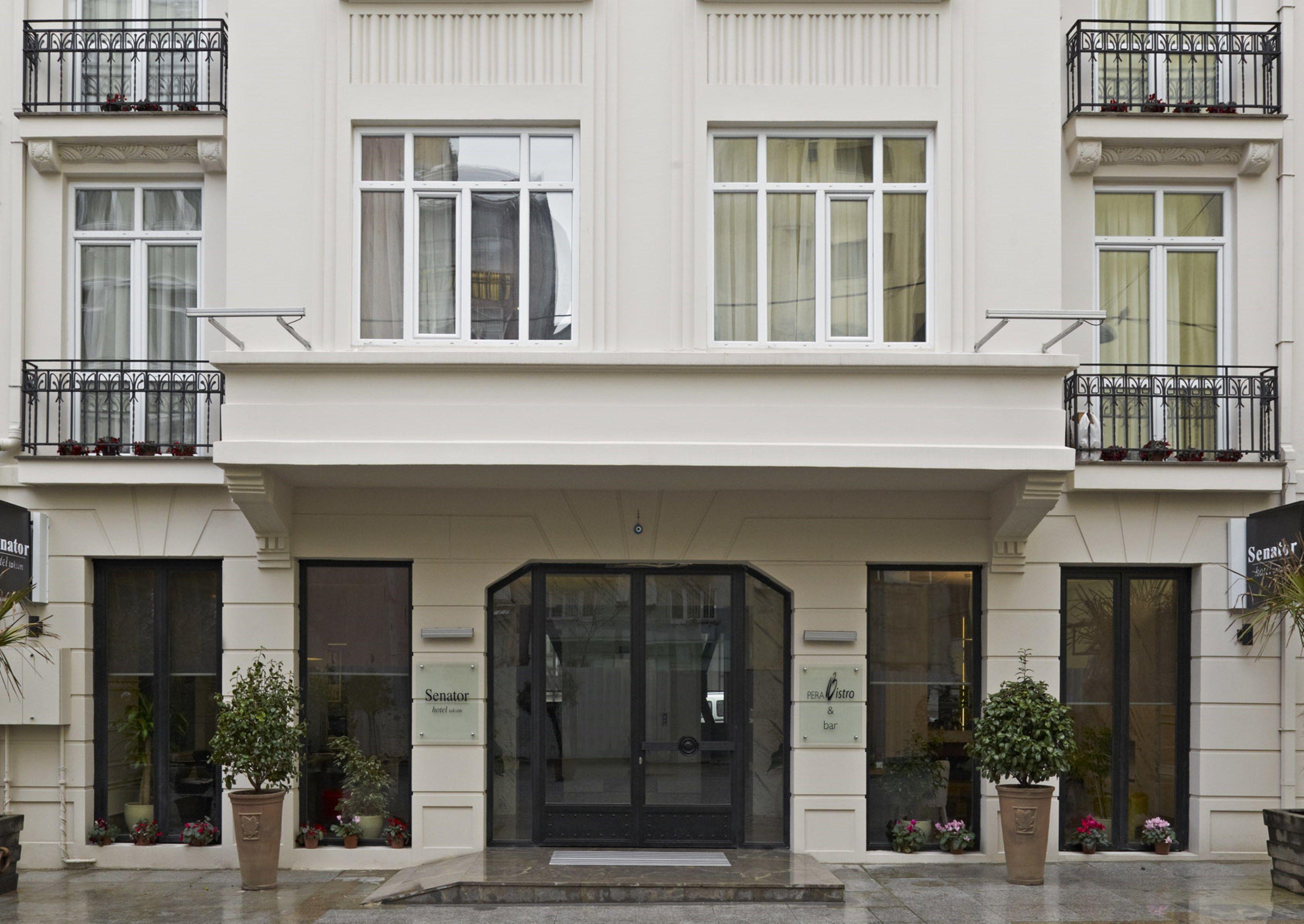 Four Points Flex By Sheraton Istanbul Taksim Square — Photos 1